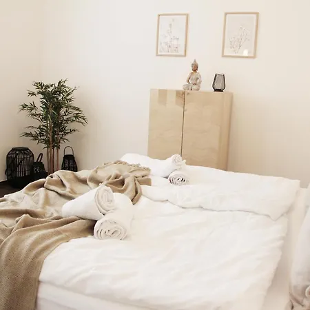 Apartment Sh Asia Mit Sauna L 3 Betten L Universitaet Nur 450m *